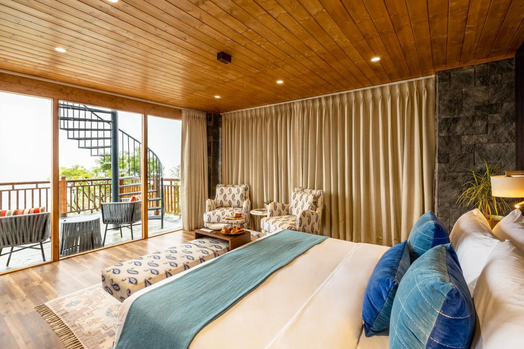 Ama Stays & Trails Kashi House, ริชิเคช ภายนอก รูปภาพ